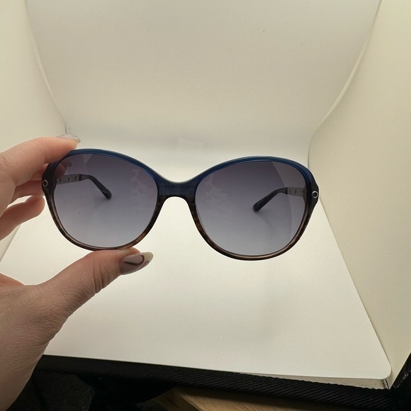 Bebe Kicking It Blue Brown Tortoise Sunglasses - Picture 3 of 7